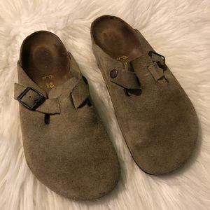 Birkenstock leather slides